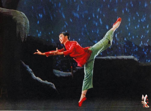 巴里美术学院 Physics degree
